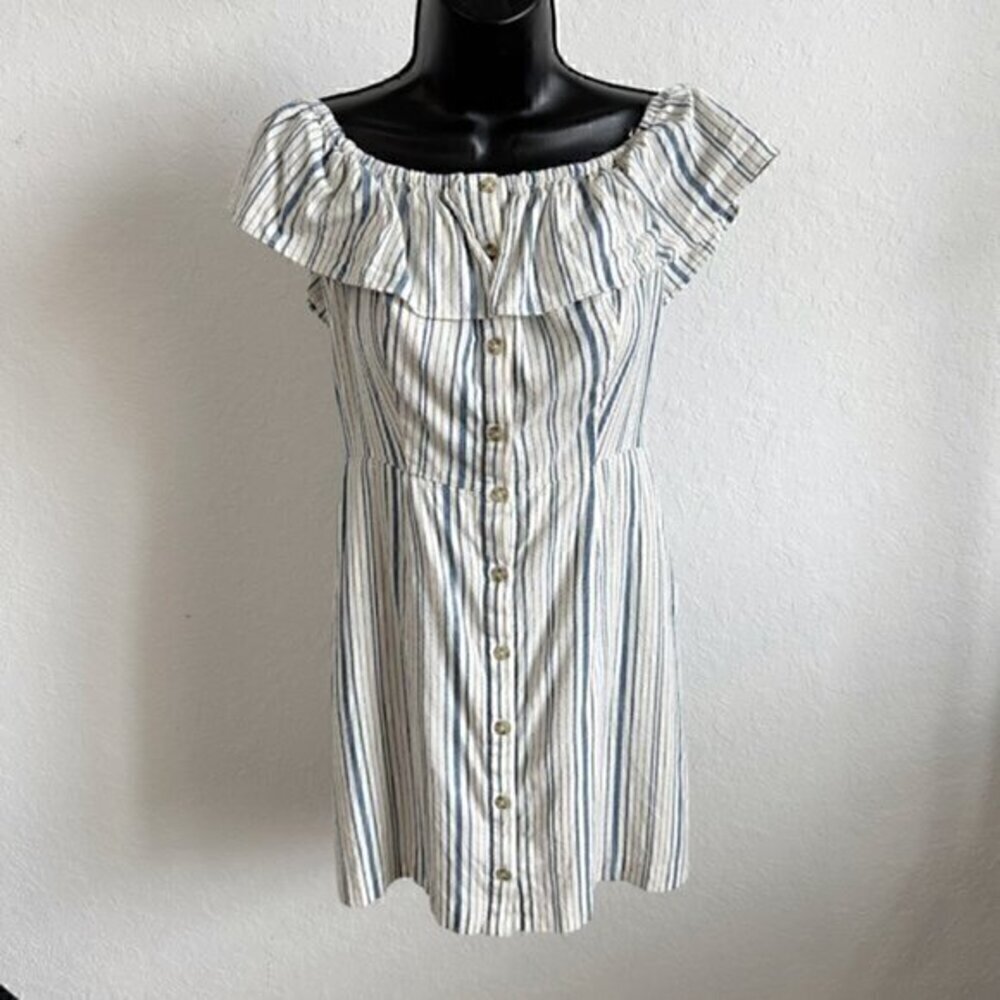 Wayf Off The Shoulder Striped Ruffle Button Up Dress Blue Cream Size Medium - Picture 3 of 12